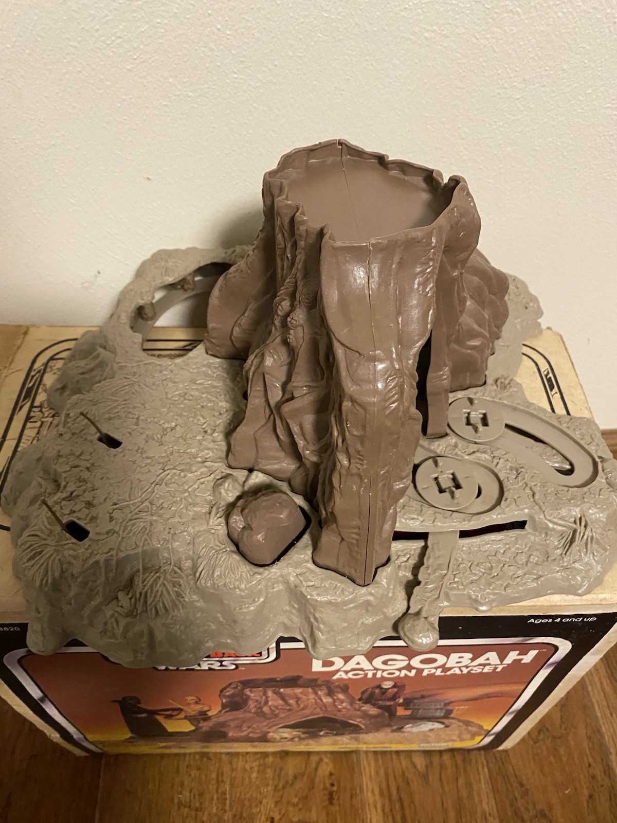 Dagobah Action Playset sold