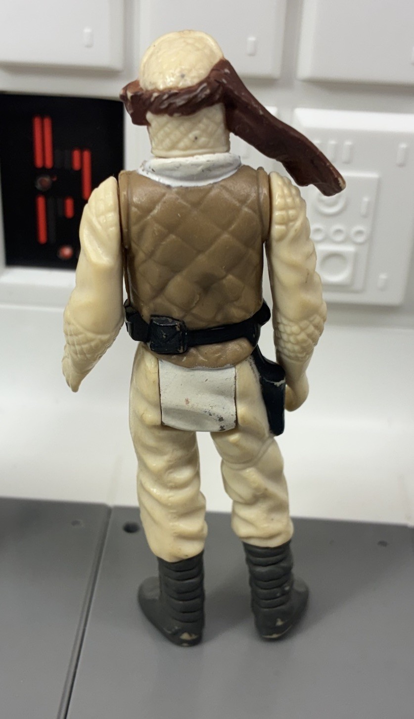 Luke Skywalker (Hoth Battle Gear) sold