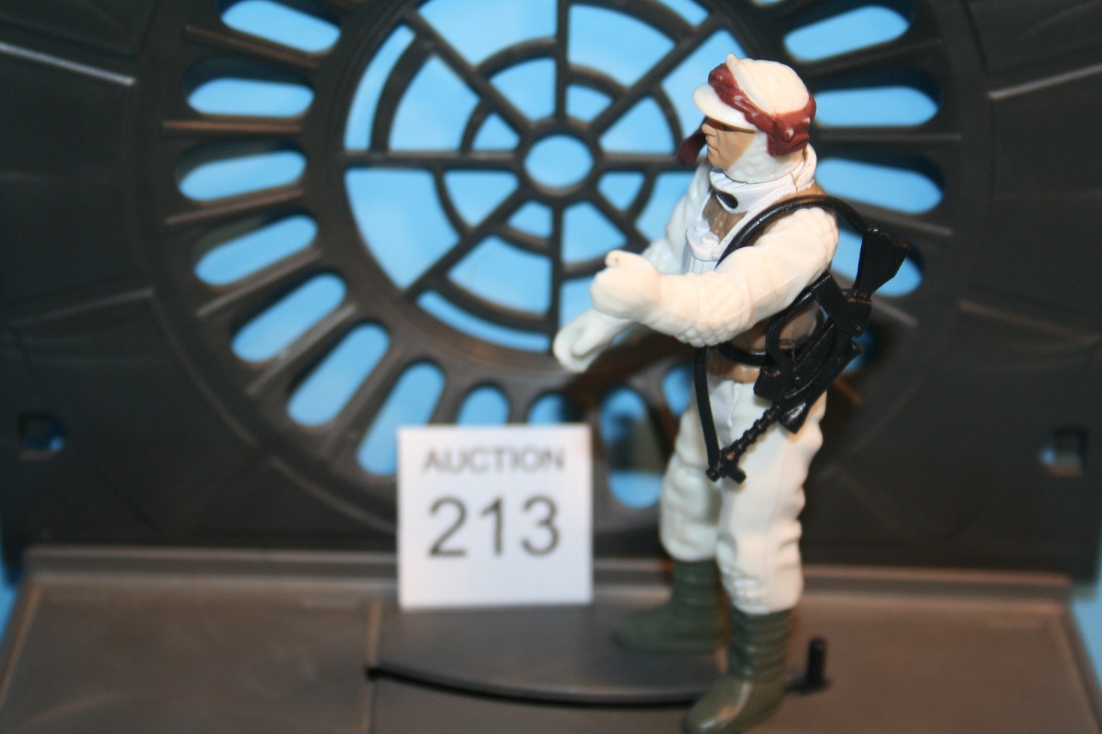 Luke Skywalker (Hoth Battle Gear) sold