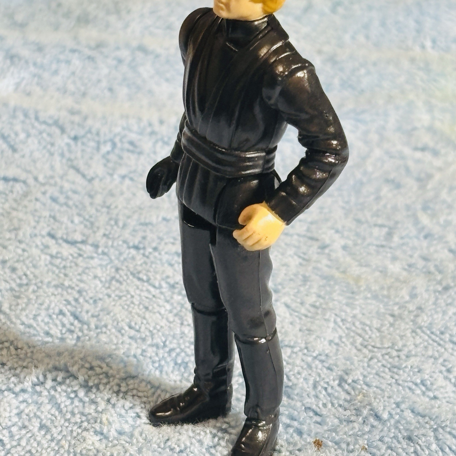 Luke Skywalker (Jedi Knight Outfit) sold