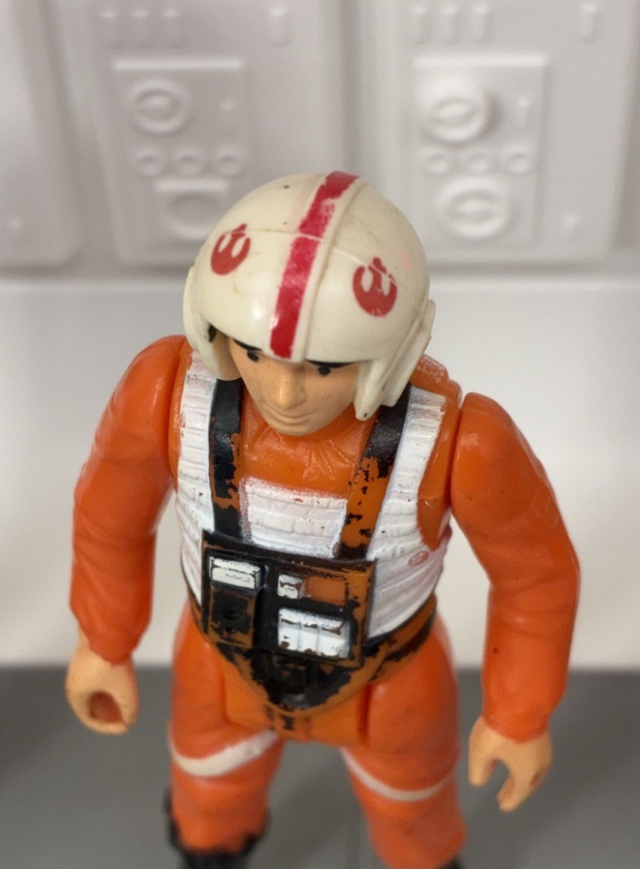 Luke Skywalker (X-Wing Fighter Pilot) sold