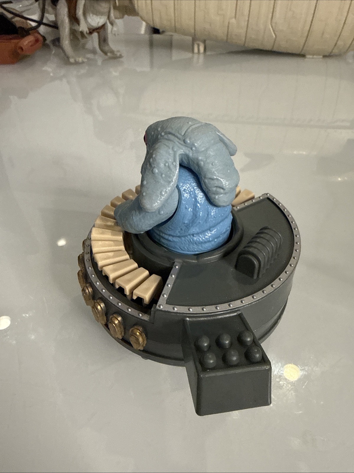 Max Rebo sold