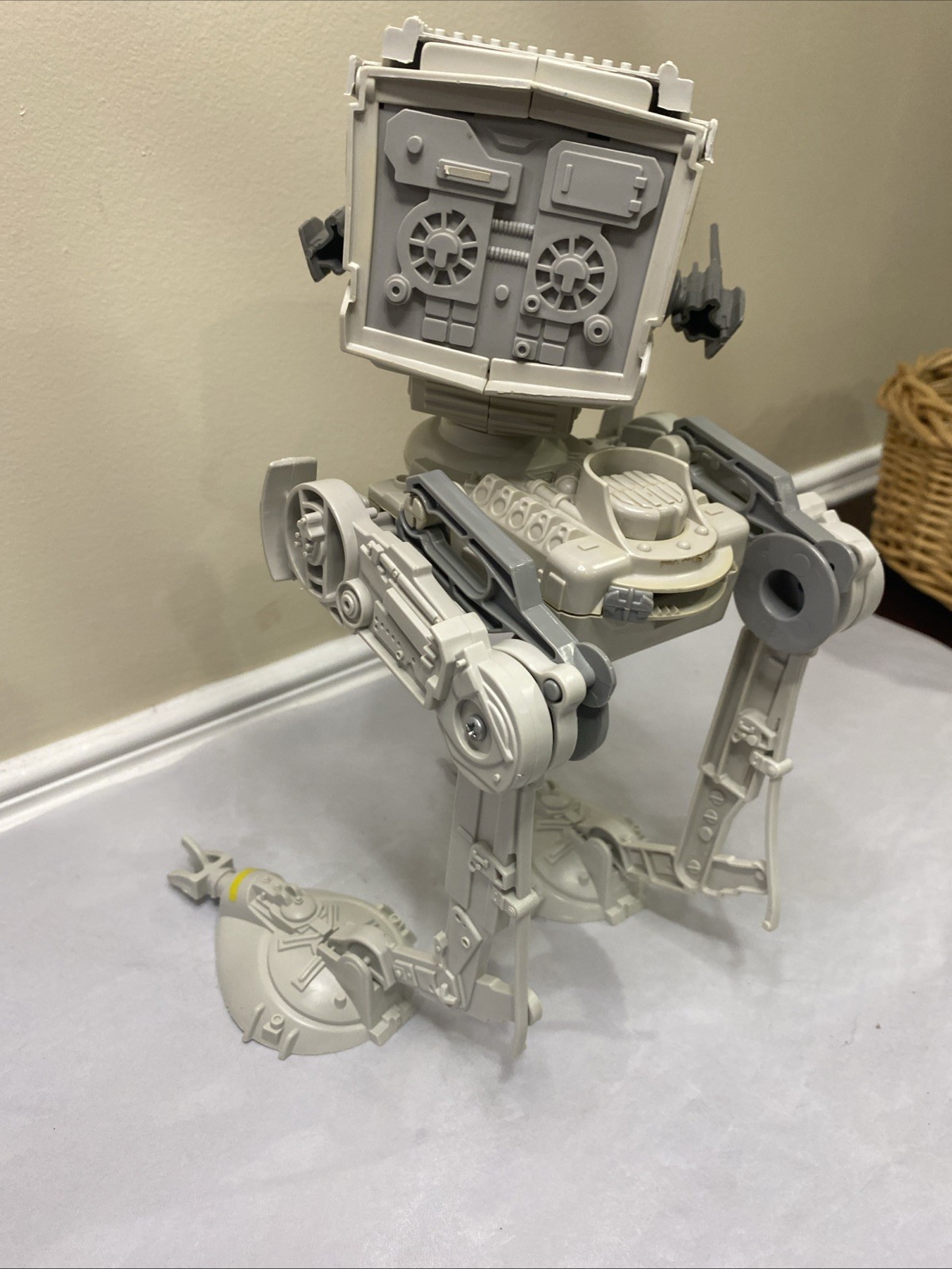 Scout Walker (AT-ST) sold