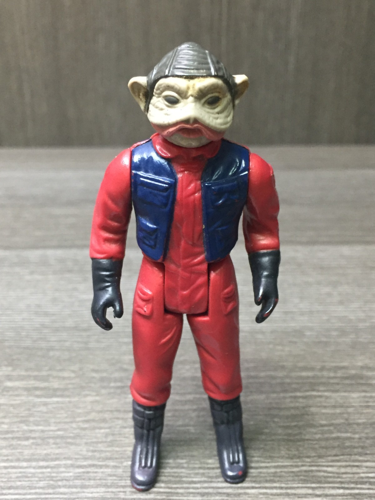 Nien Nunb sold