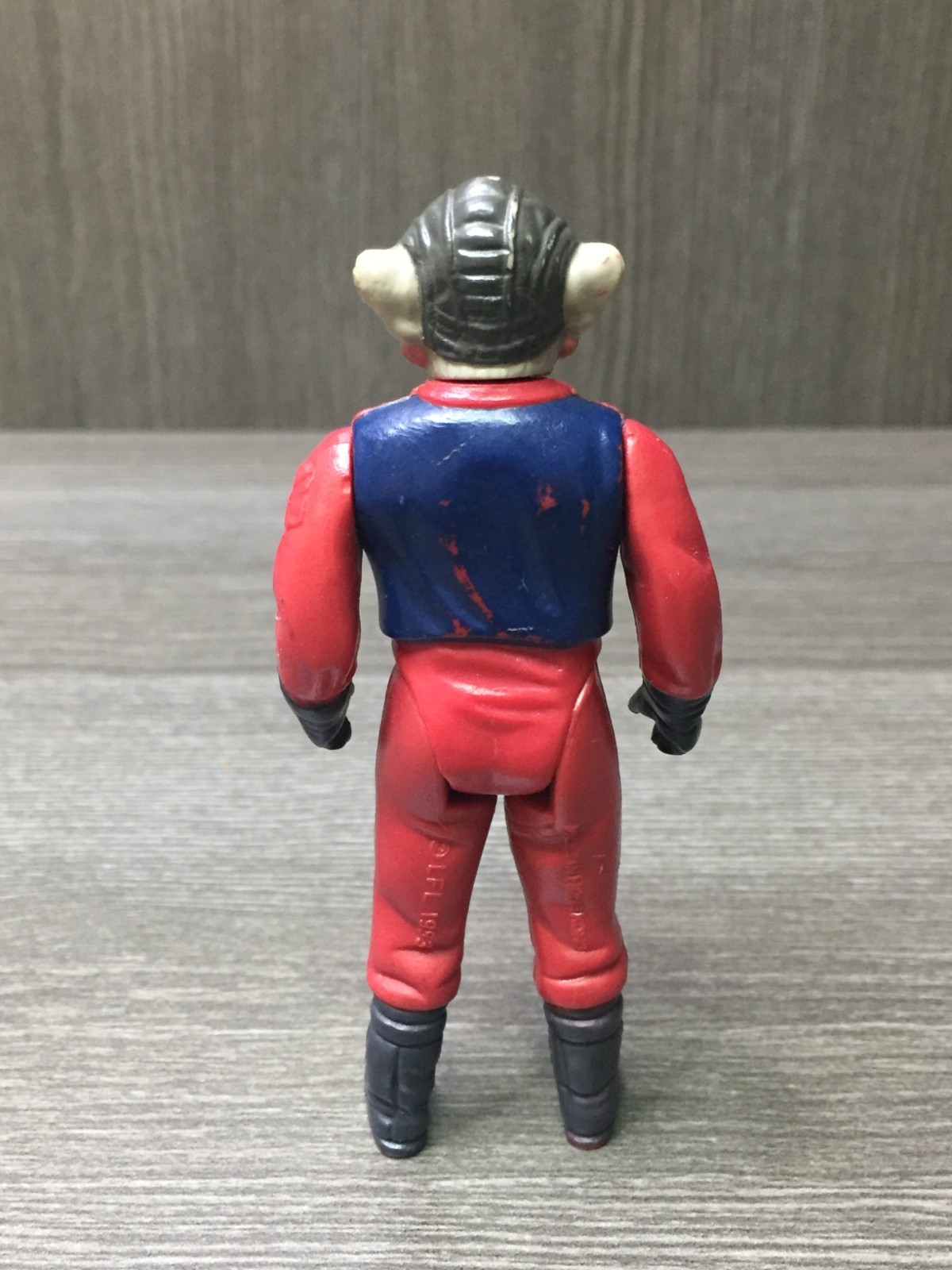 Nien Nunb sold