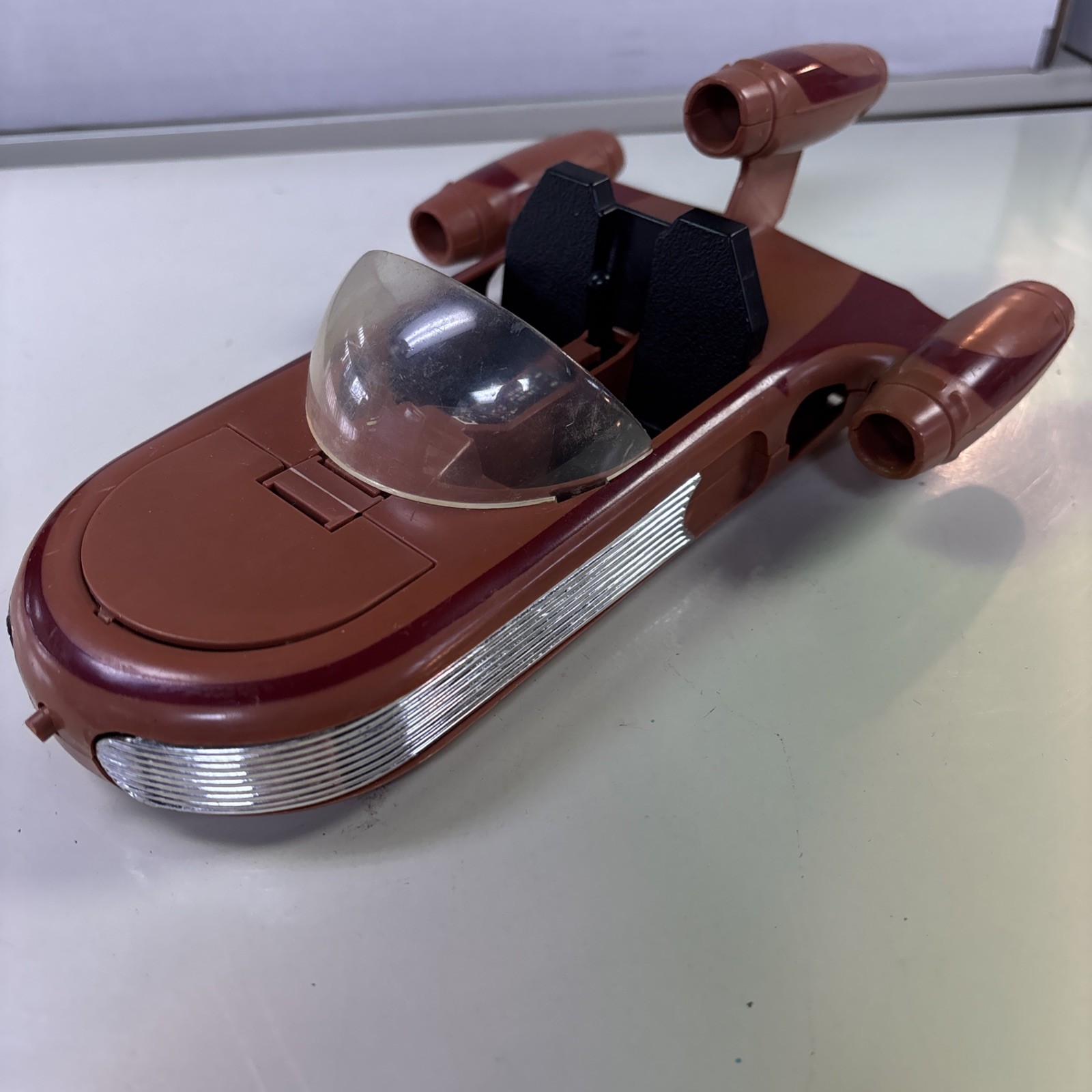 Landspeeder sold