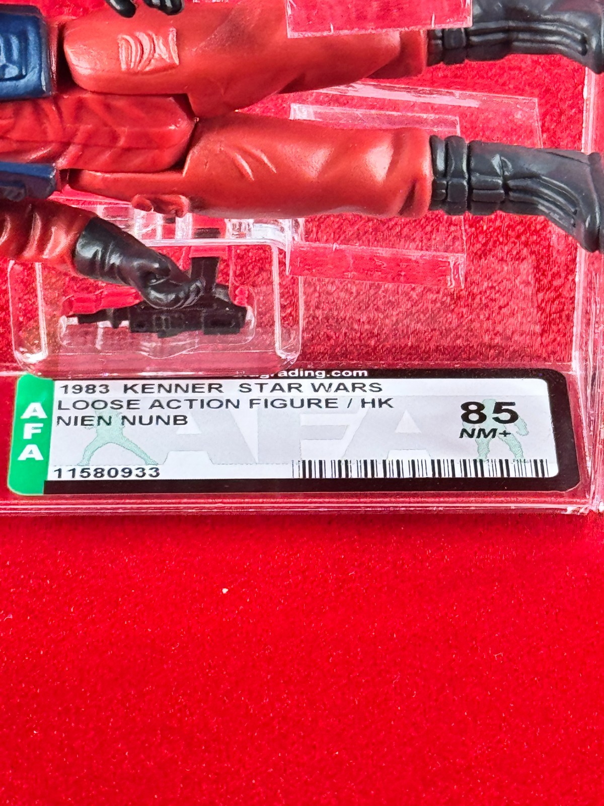 Nien Nunb sold