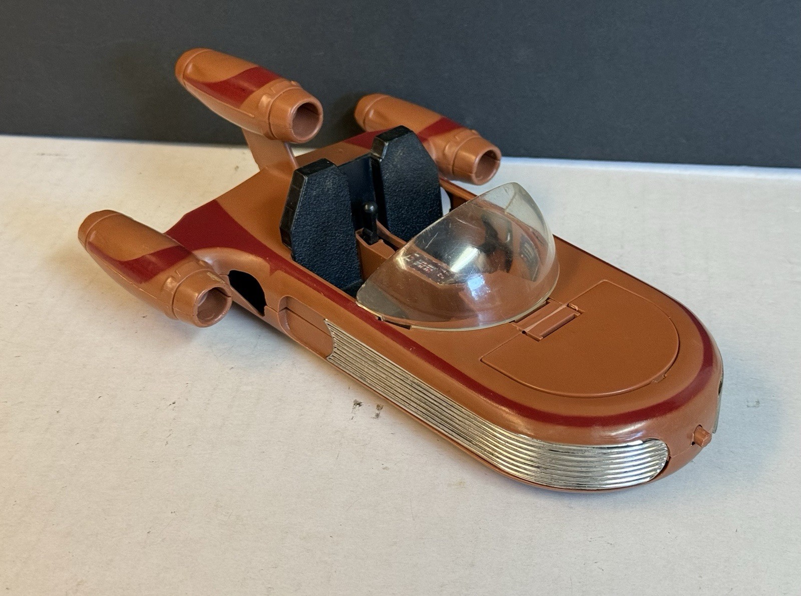 Landspeeder sold
