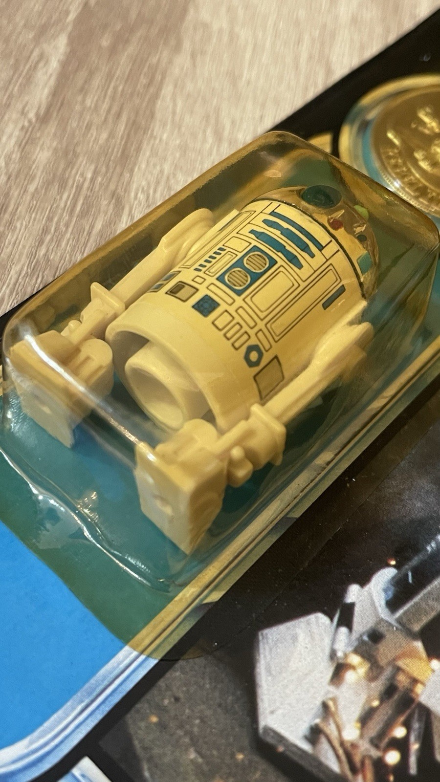 R2-D2 (Artoo-Detoo) with pop-up Lightsaber sold