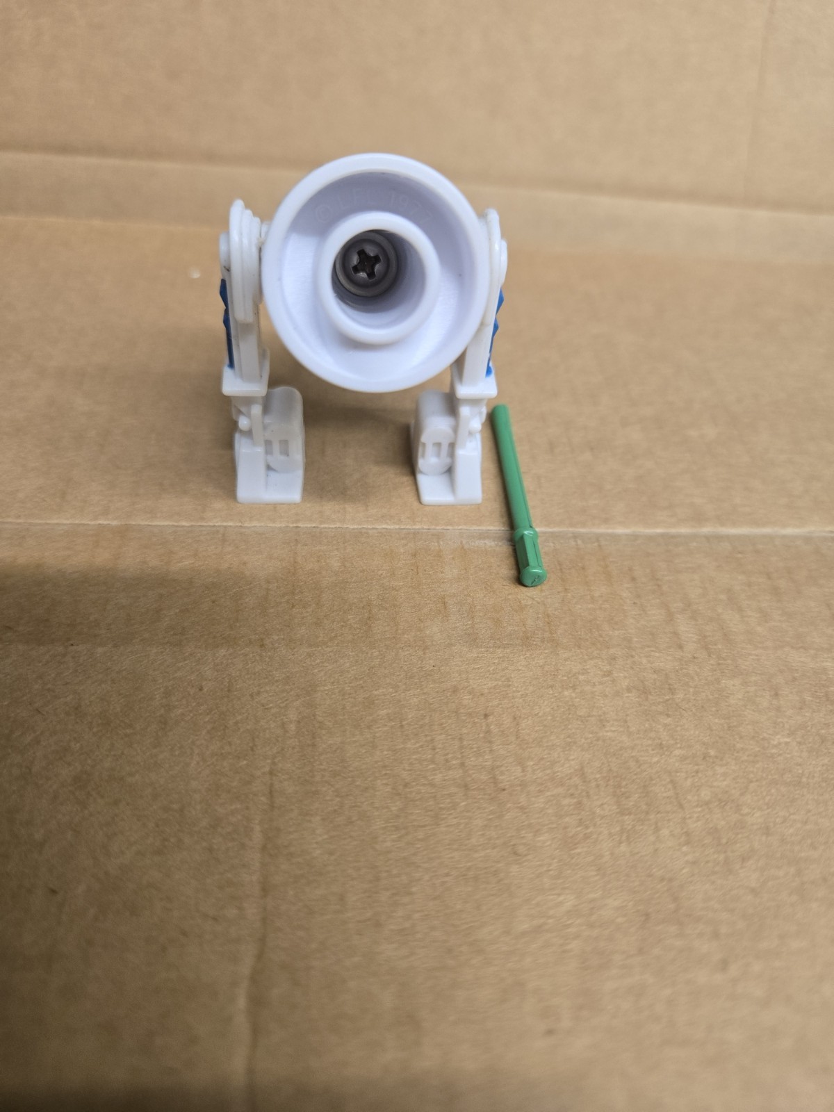 R2-D2 (Artoo-Detoo) with pop-up Lightsaber sold