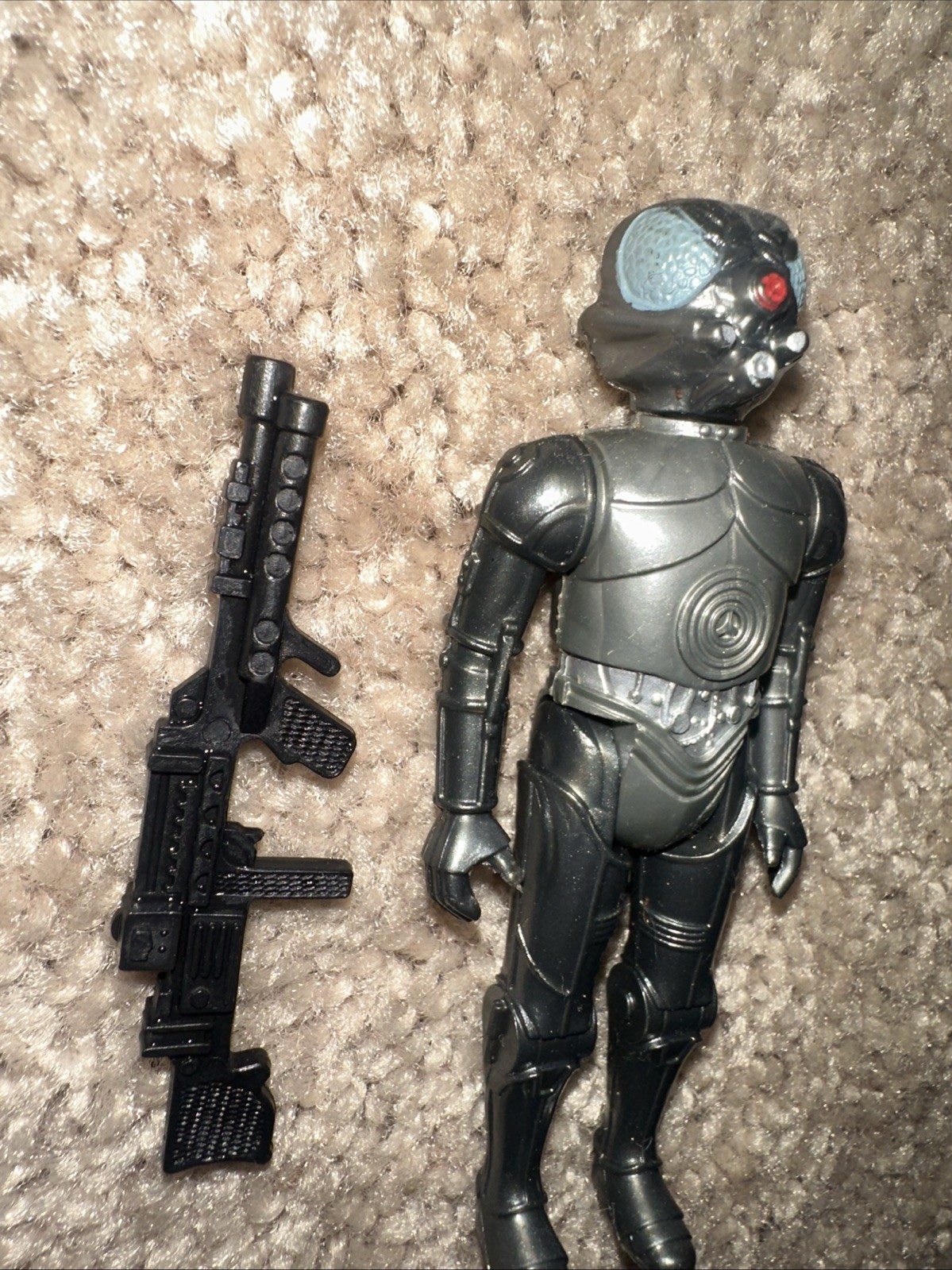 Zuckuss sold