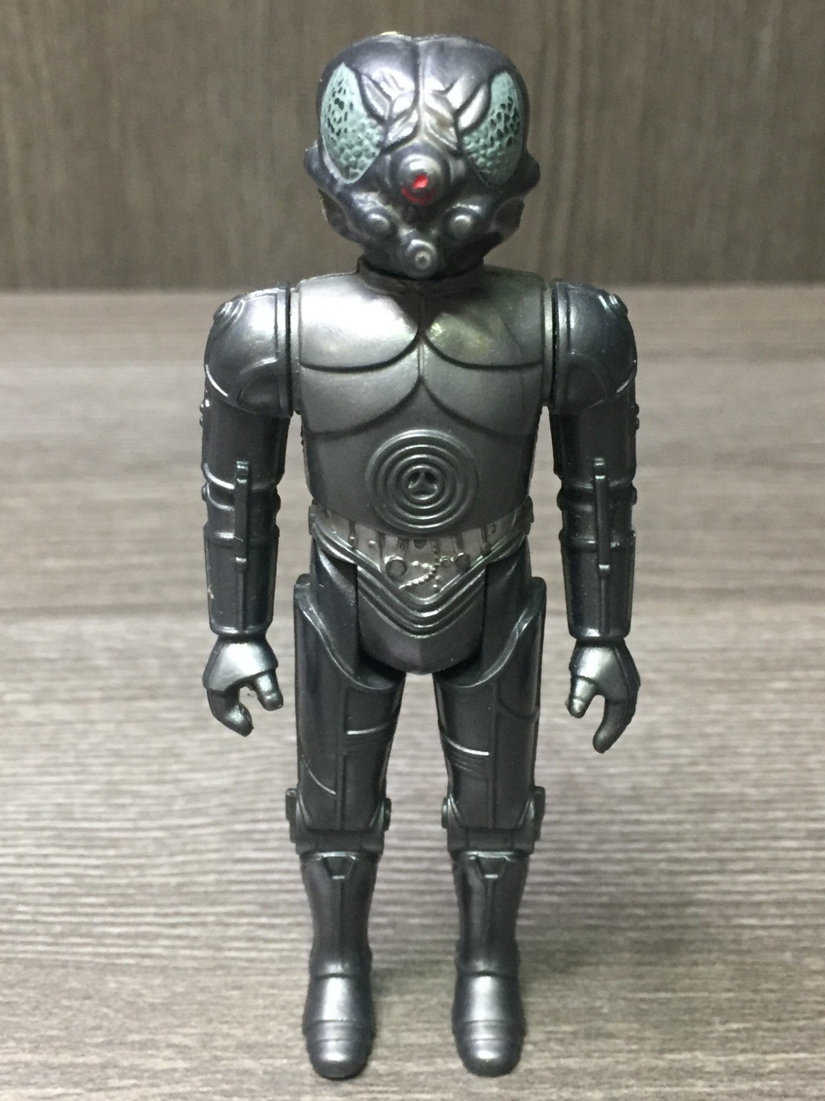 Zuckuss sold