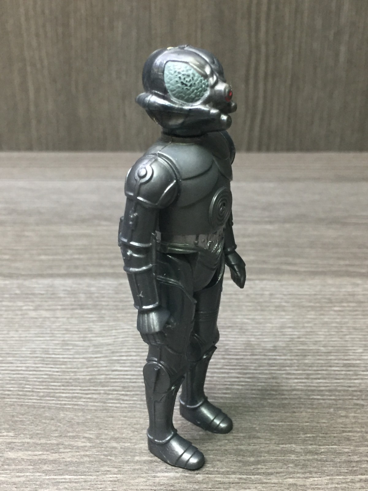 Zuckuss sold
