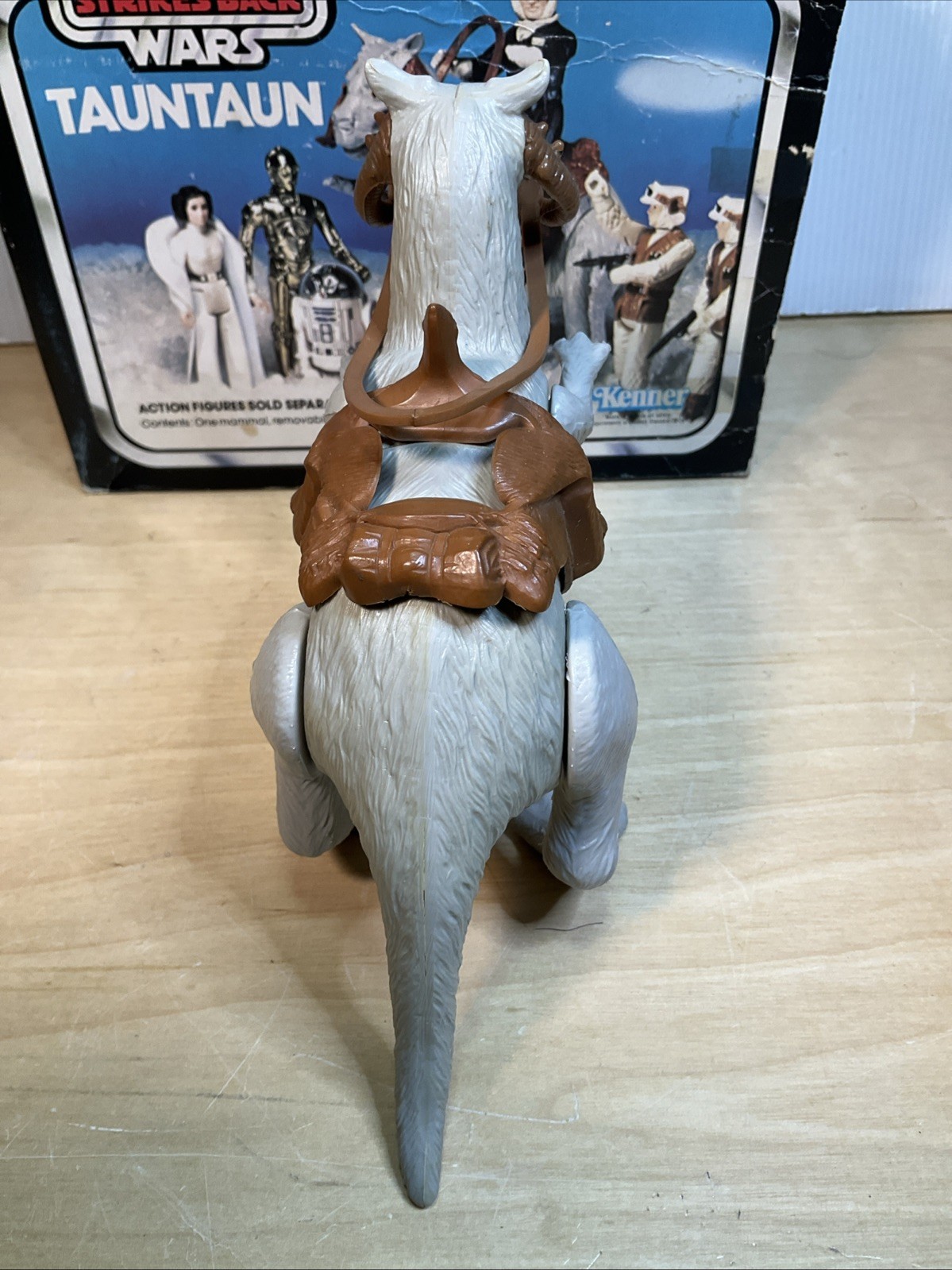 Tauntaun (closed belly) sold