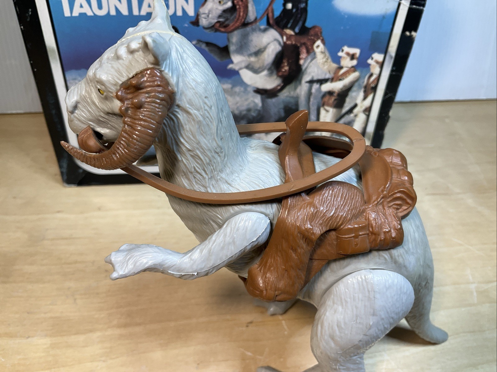 Tauntaun (closed belly) sold