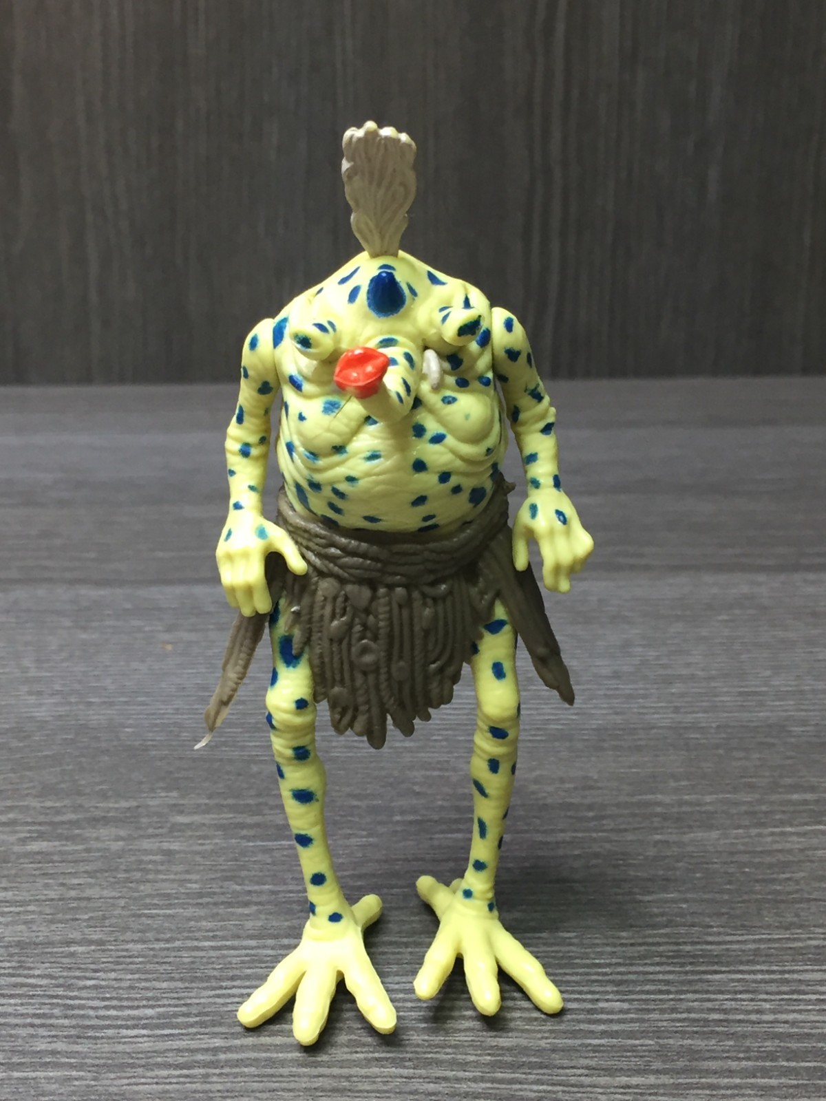 Sy Snootles sold