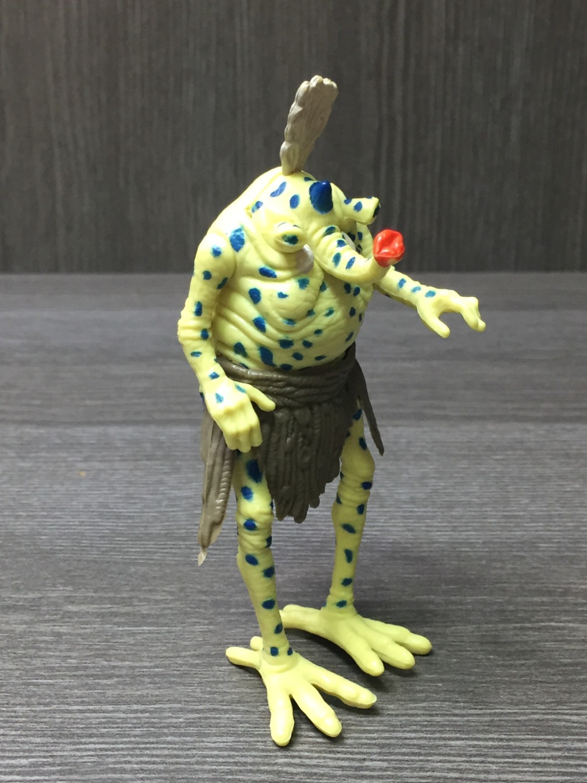 Sy Snootles sold