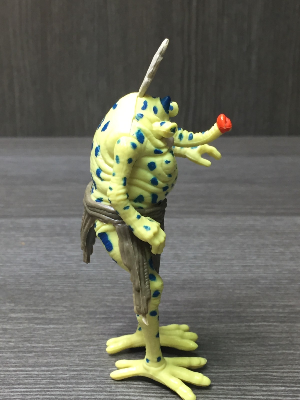 Sy Snootles sold