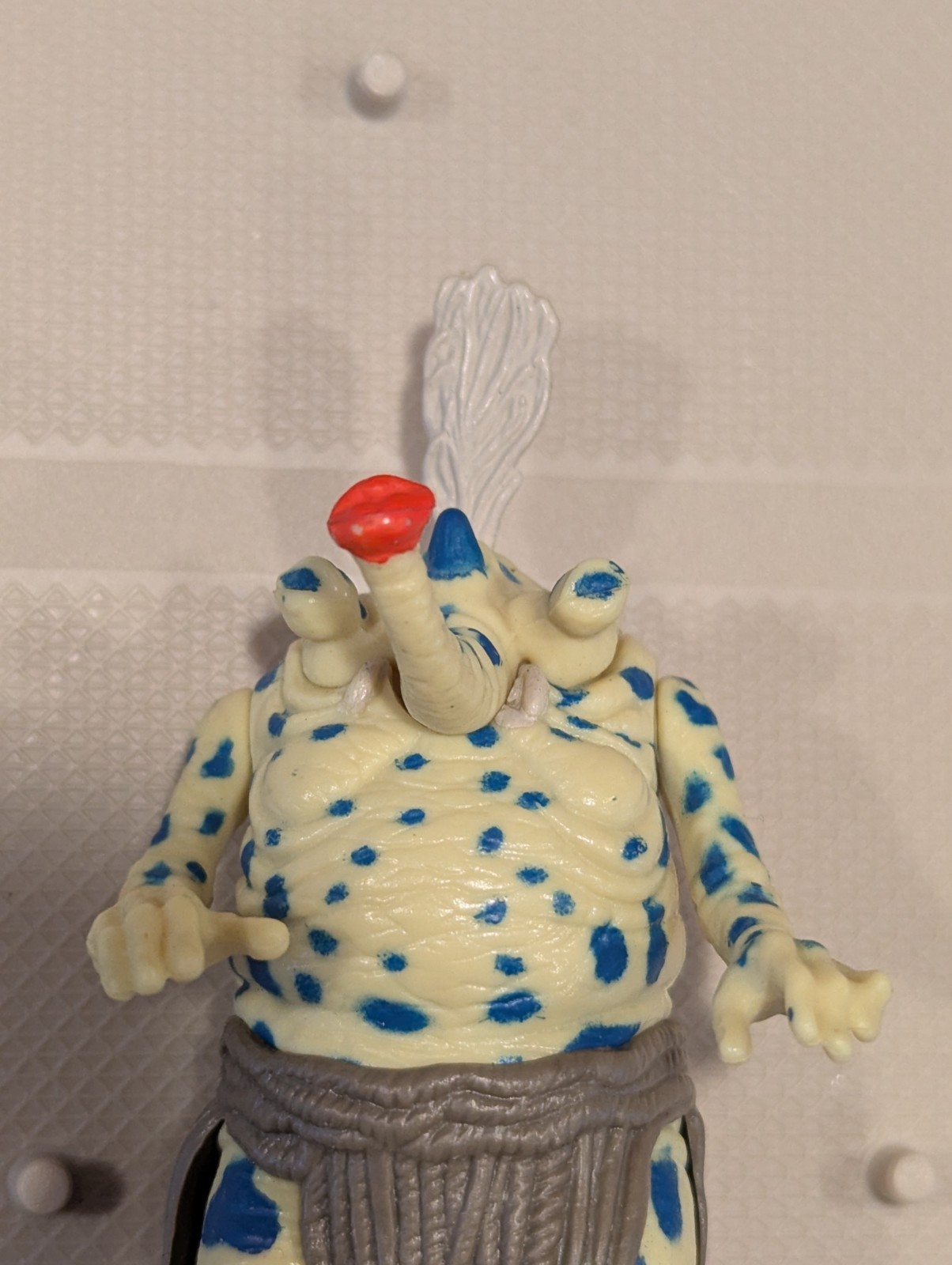 Sy Snootles sold