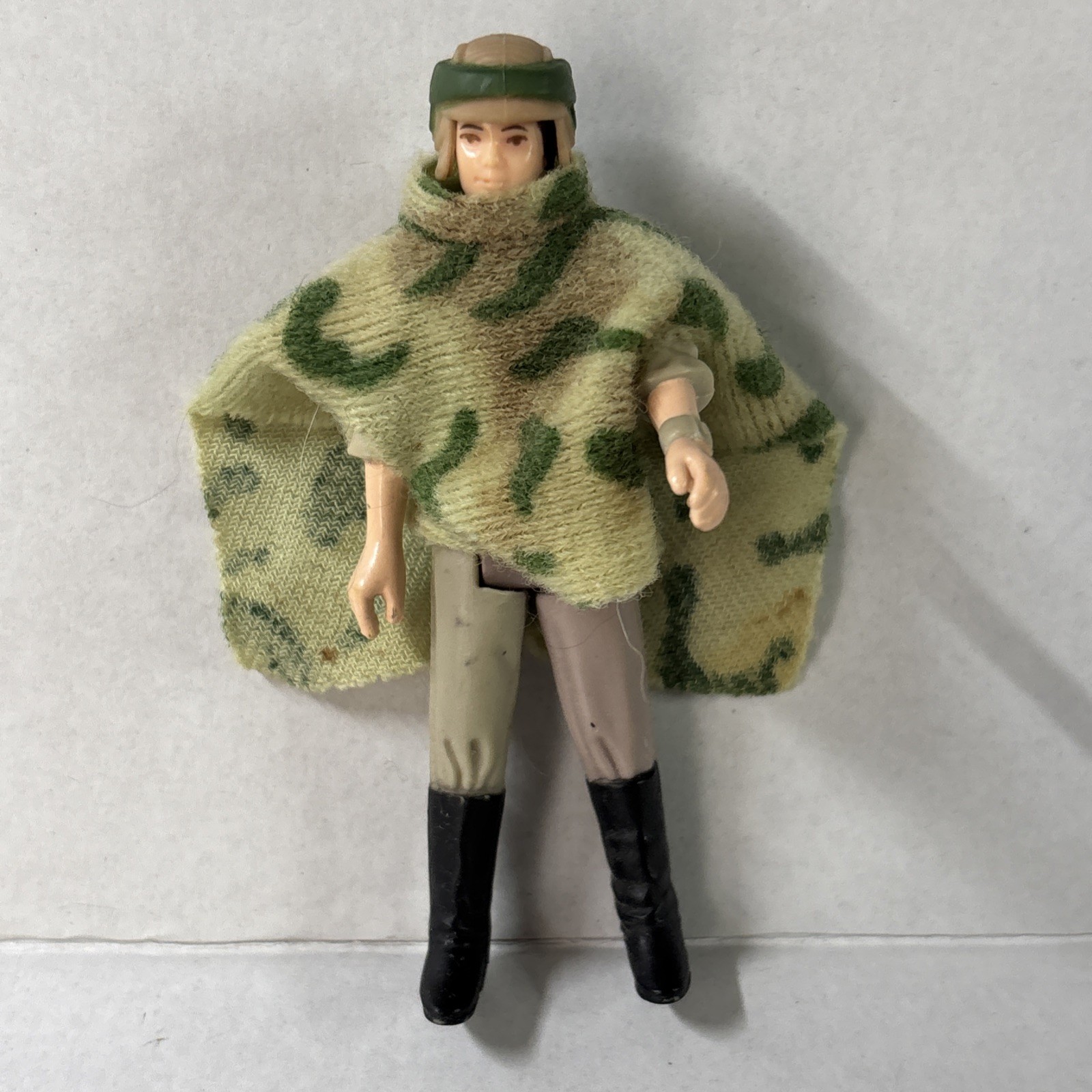 Princess Leia Organa (In Combat Poncho) sold