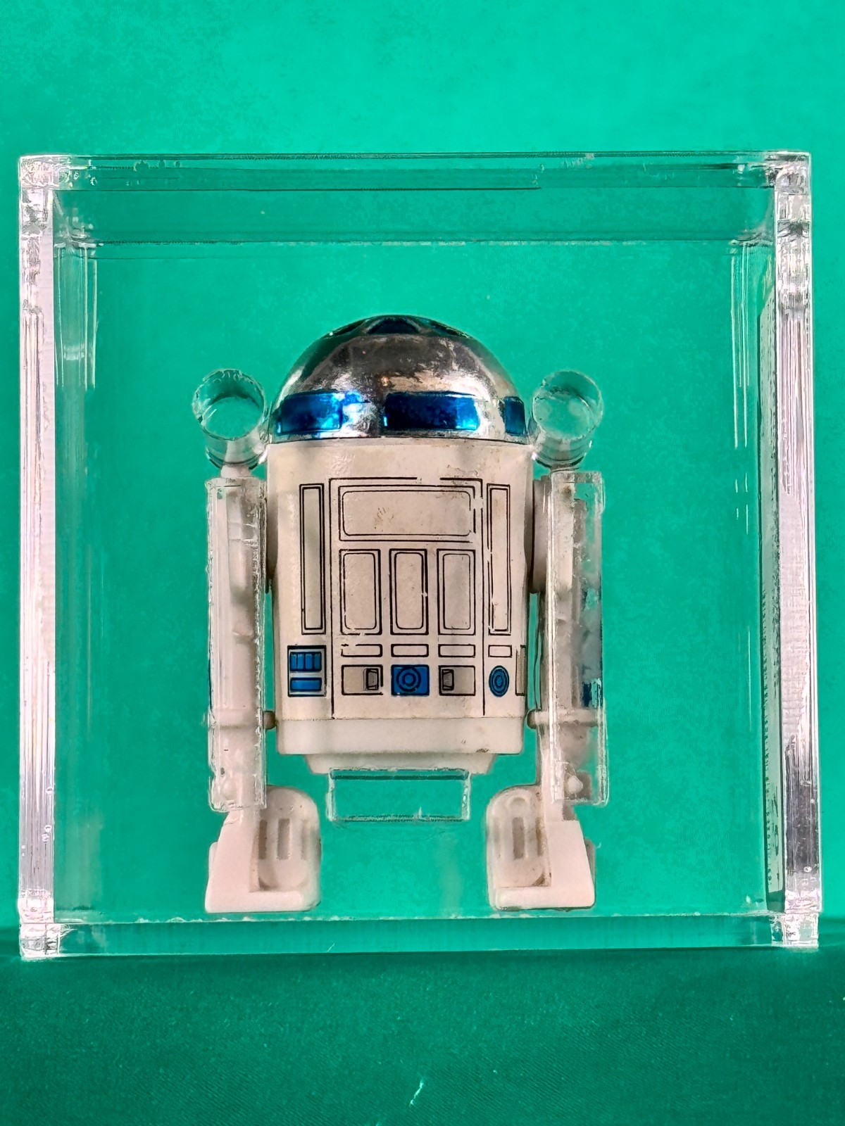R2-D2 (Artoo-Detoo) sold