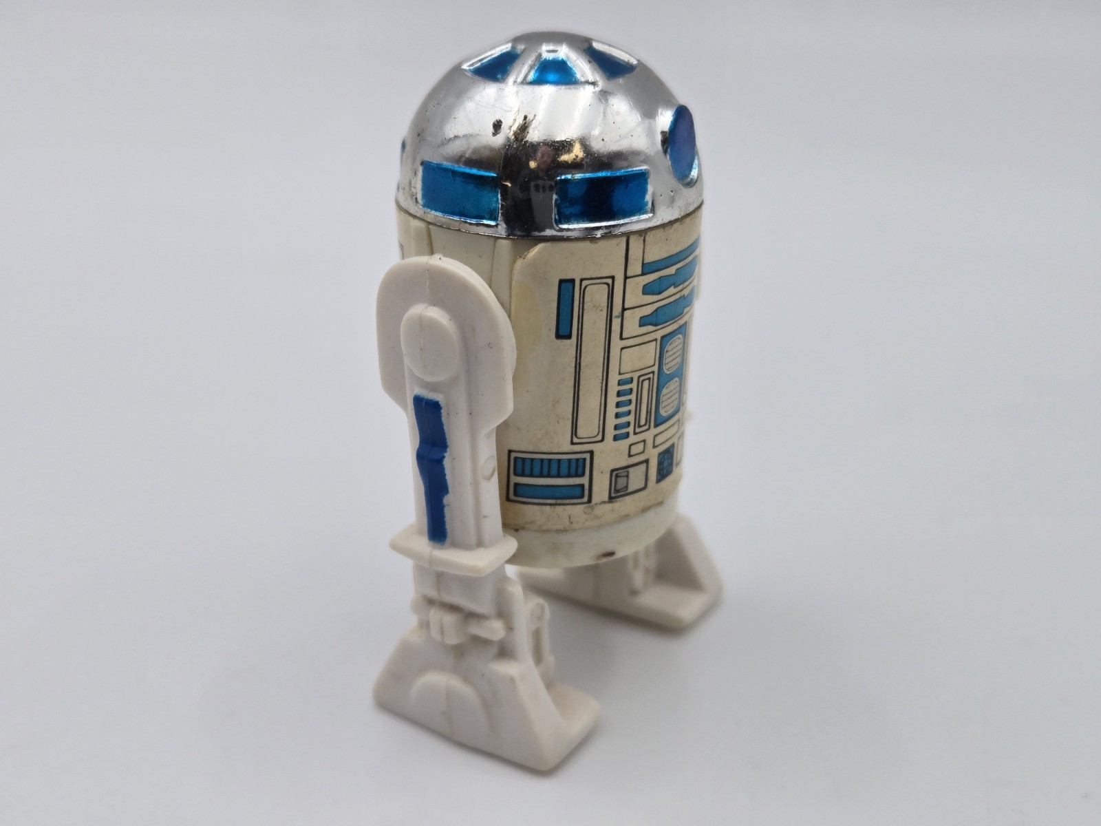 R2-D2 (Artoo-Detoo) sold