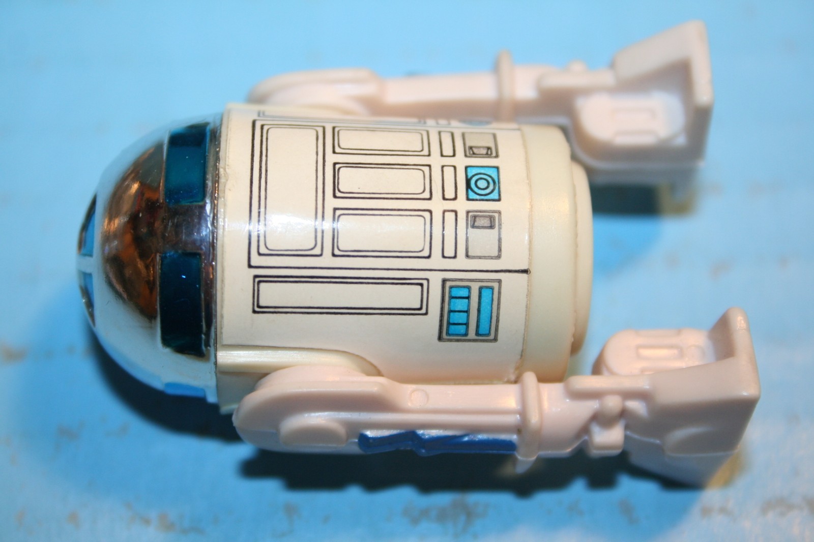 R2-D2 (Artoo-Detoo) sold