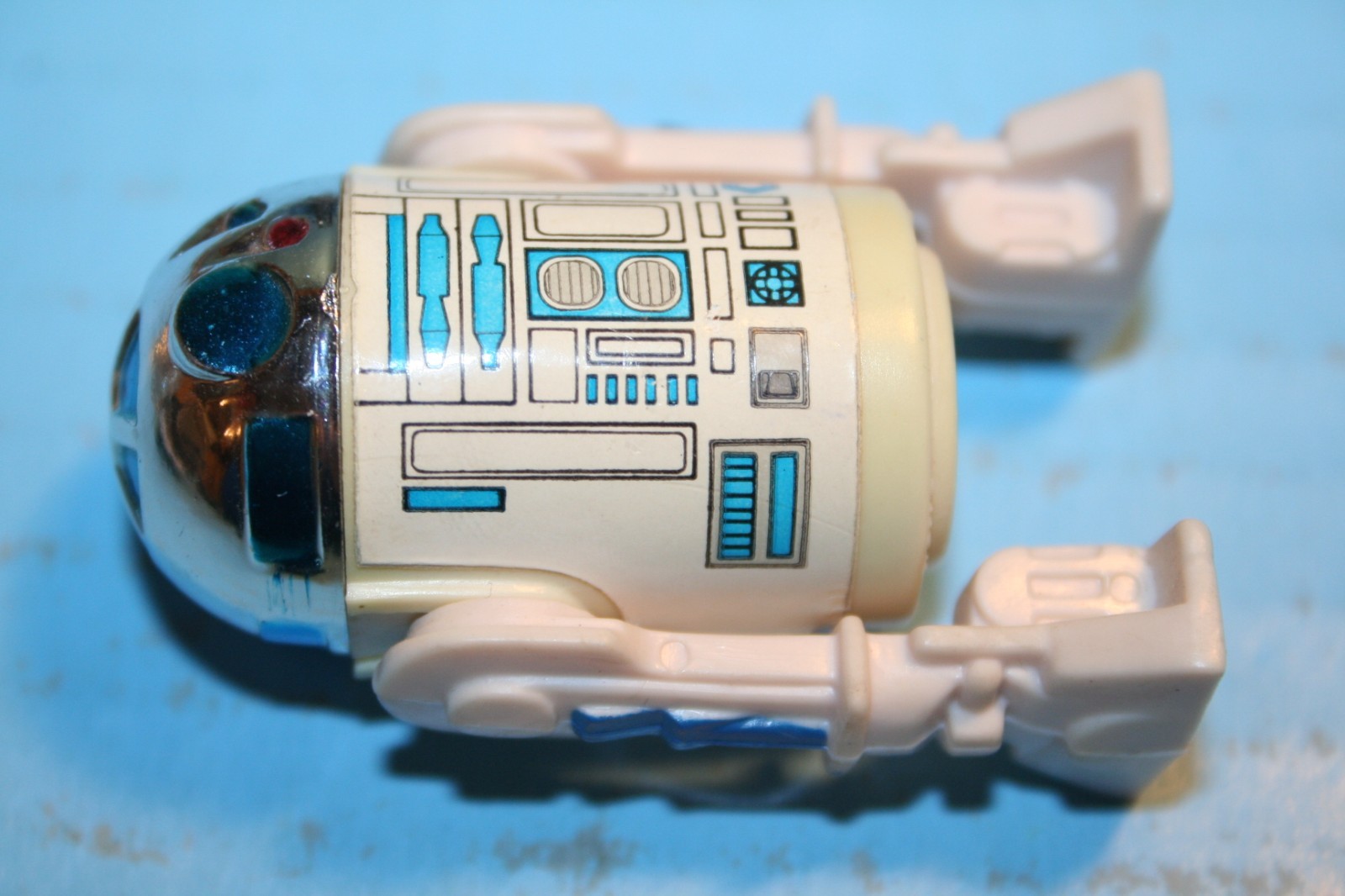 R2-D2 (Artoo-Detoo) sold