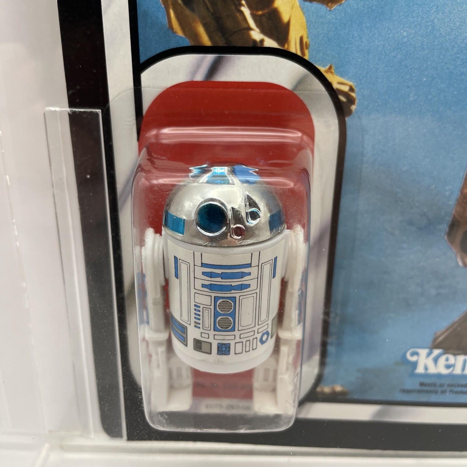 R2-D2 (Artoo-Detoo) (with Sensorscope) sold