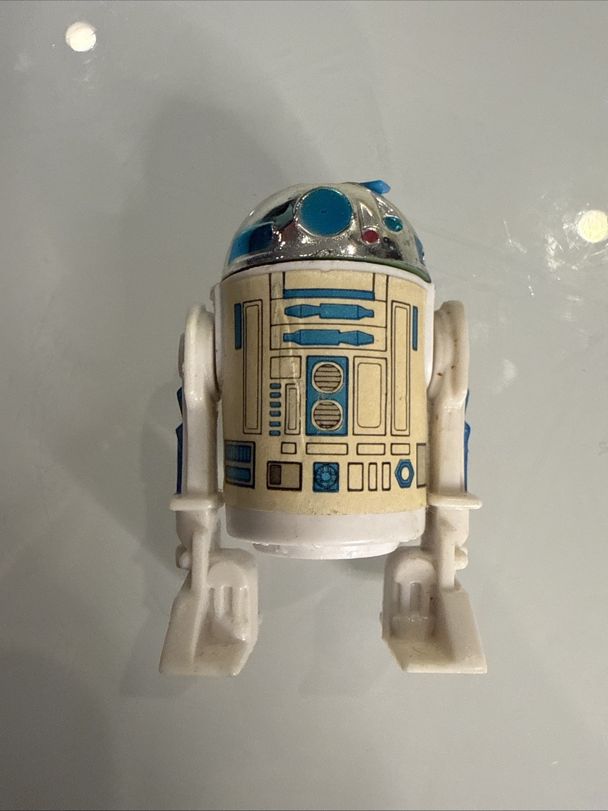 R2-D2 (Artoo-Detoo) (with Sensorscope) sold