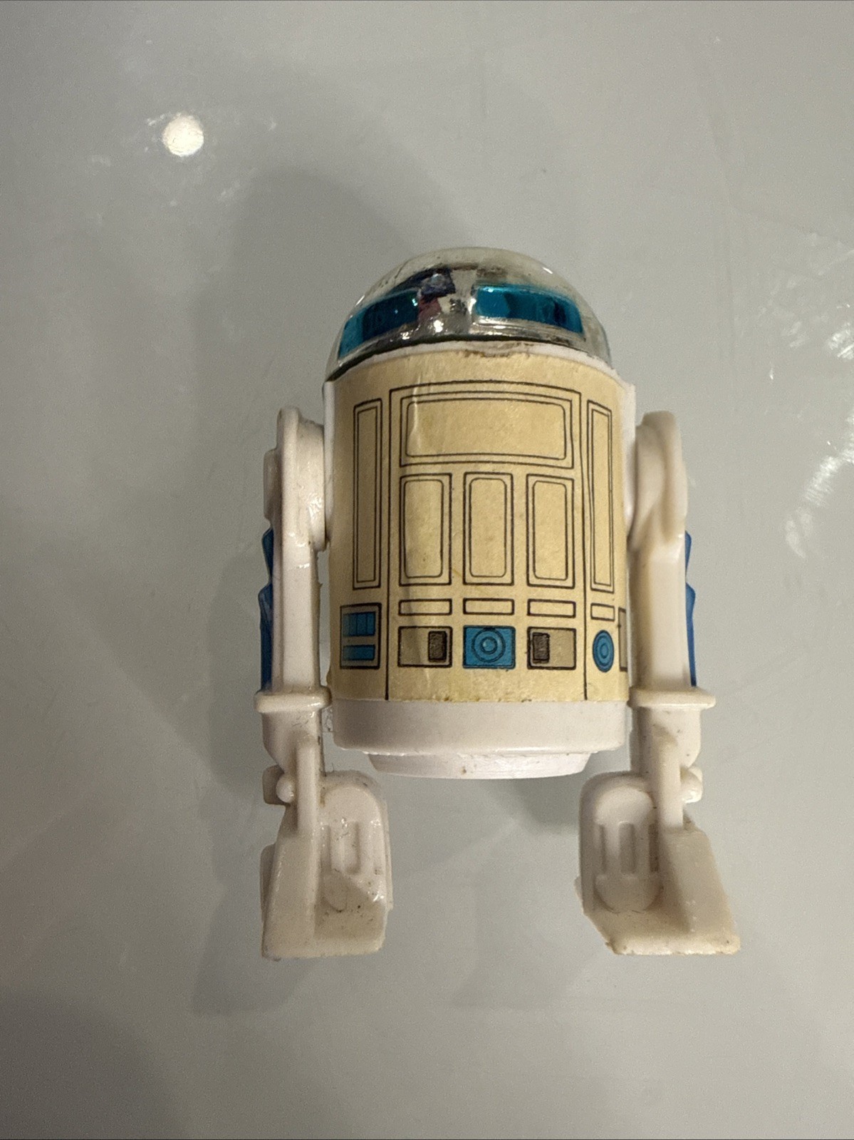 R2-D2 (Artoo-Detoo) (with Sensorscope) sold