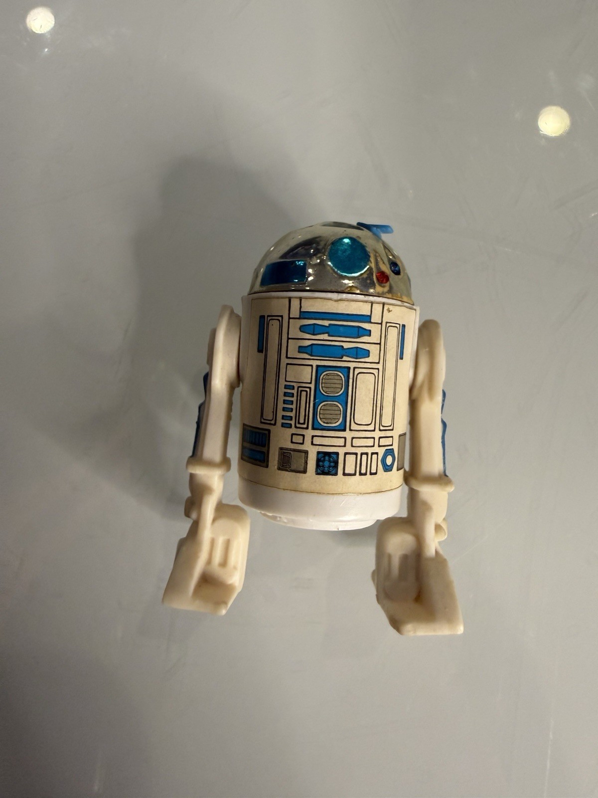 R2-D2 (Artoo-Detoo) (with Sensorscope) sold