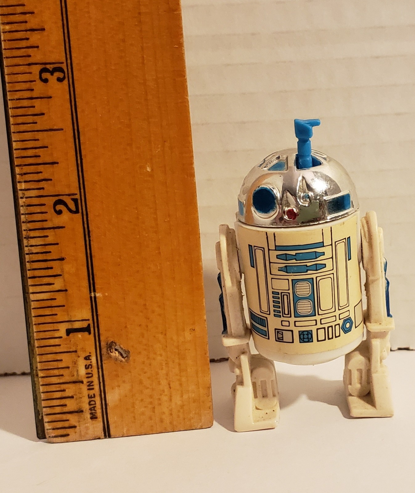 R2-D2 (Artoo-Detoo) (with Sensorscope) sold