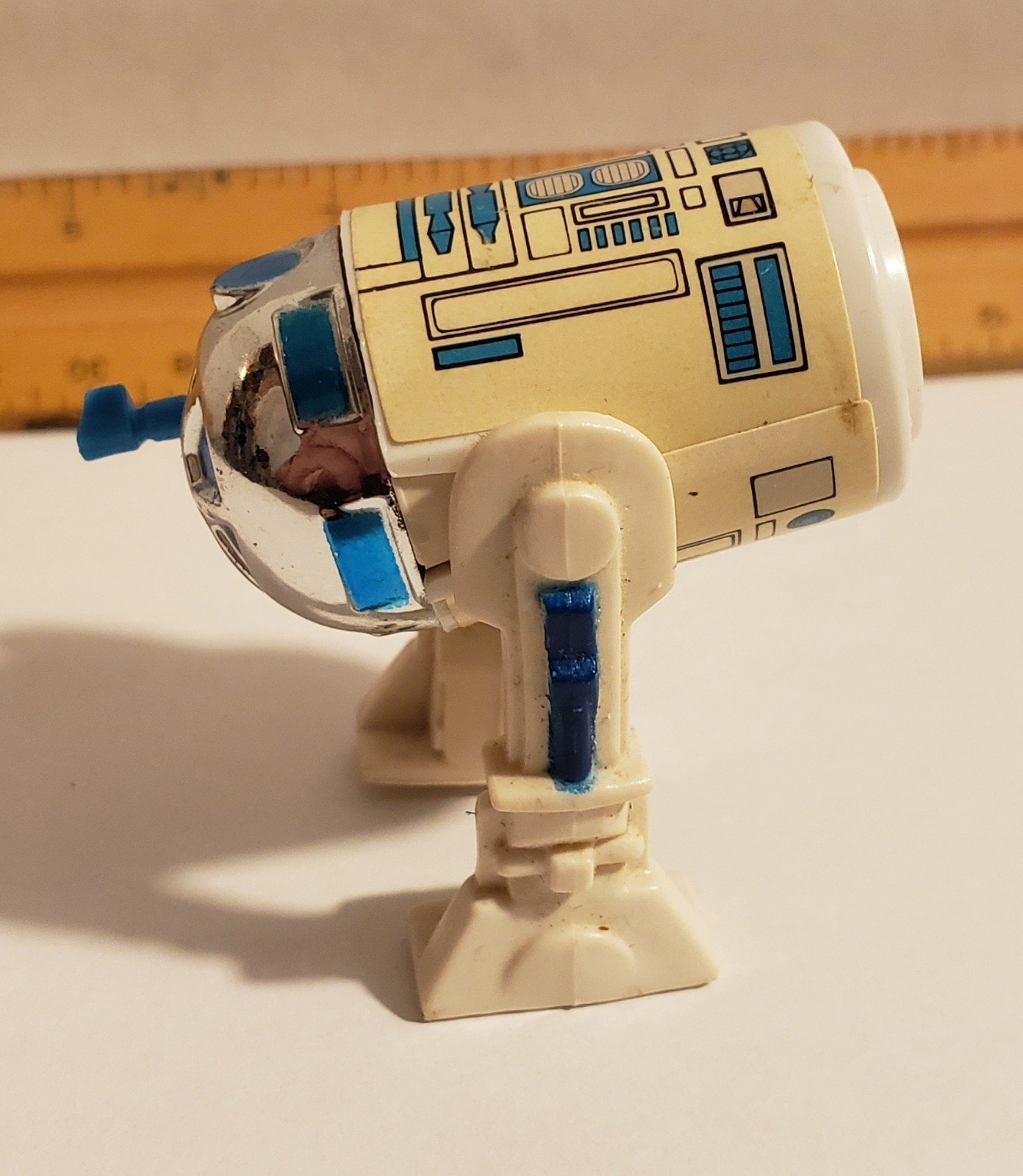 R2-D2 (Artoo-Detoo) (with Sensorscope) sold