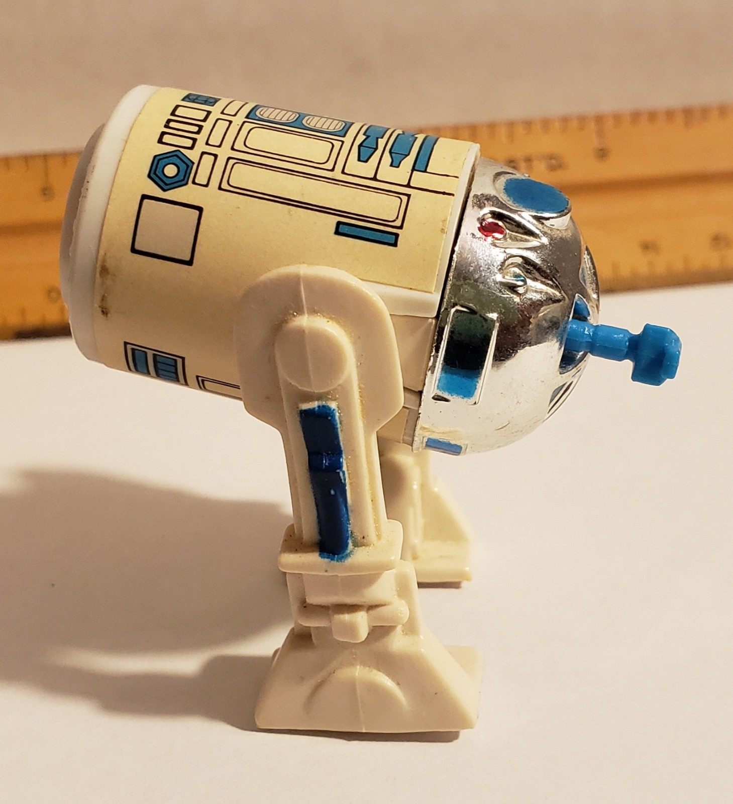 R2-D2 (Artoo-Detoo) (with Sensorscope) sold