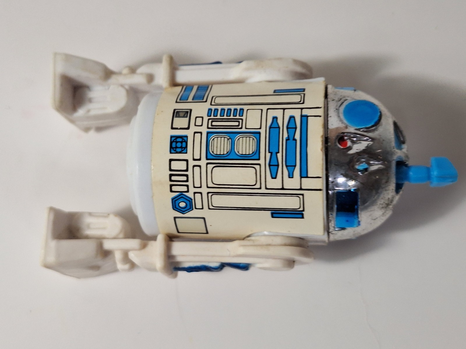 R2-D2 (Artoo-Detoo) (with Sensorscope) sold