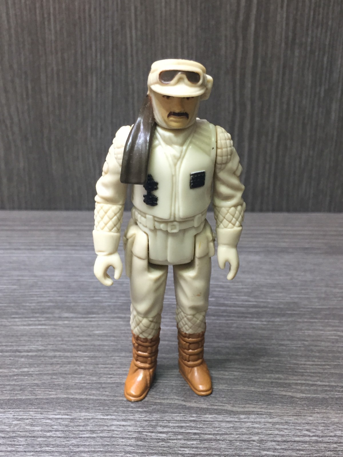 Rebel Commander sold