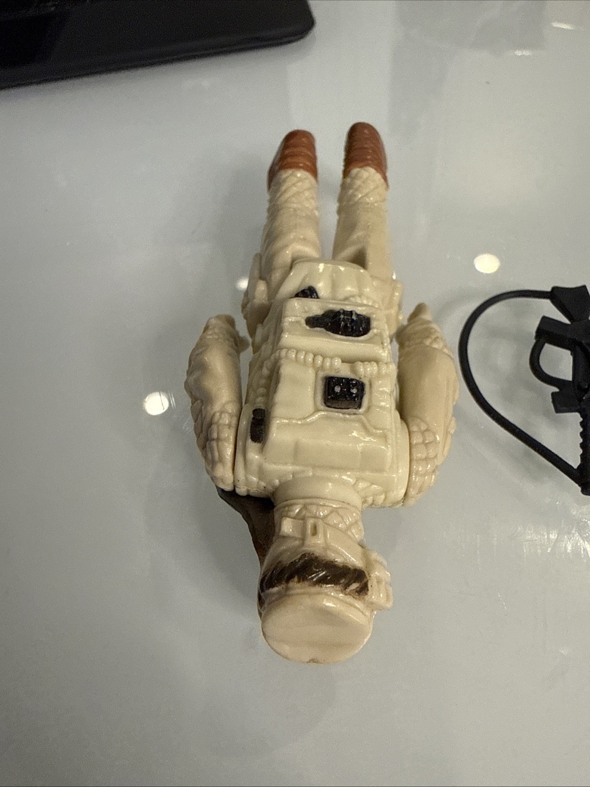 Rebel Commander sold