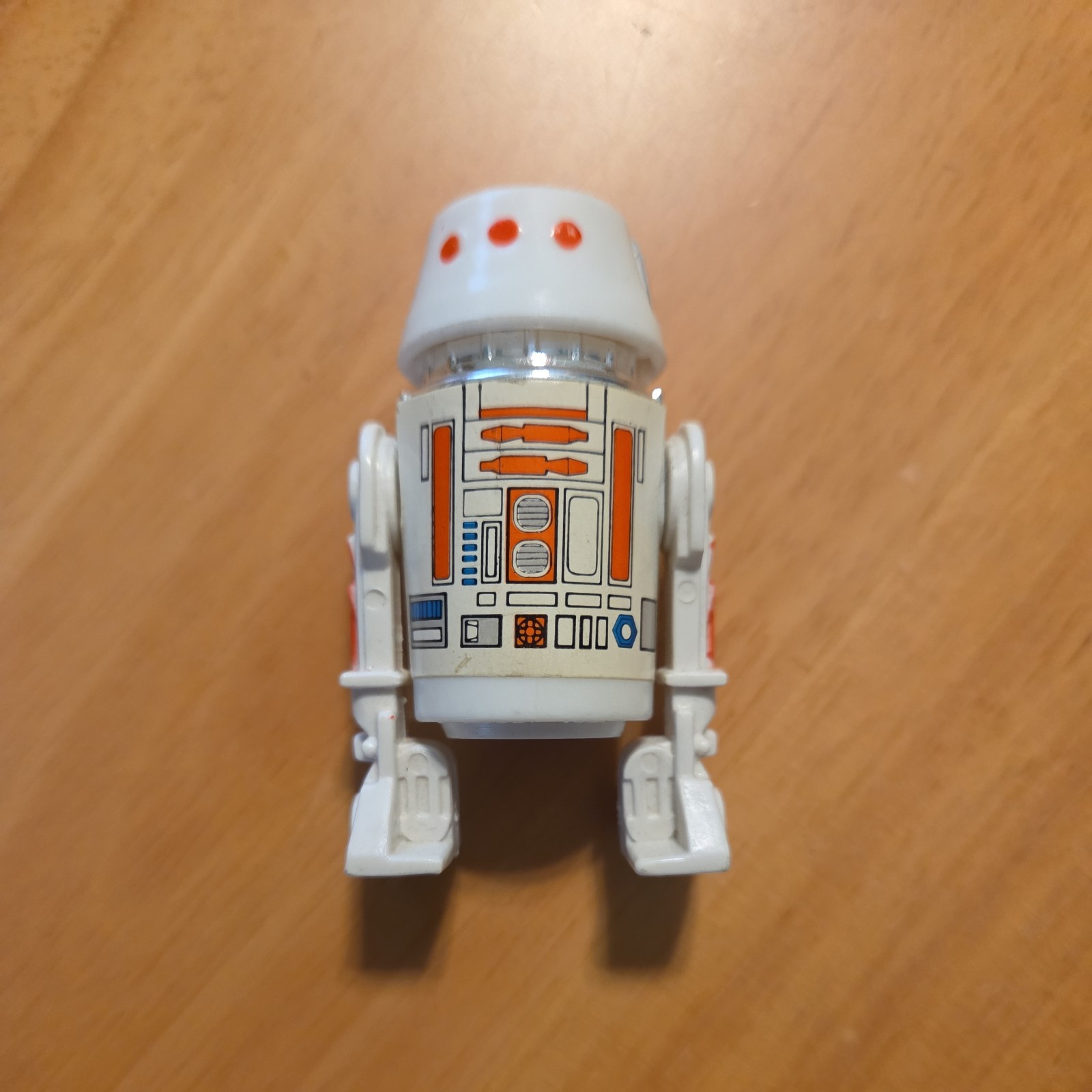 R5-D4 (Arfive-Defour) sold