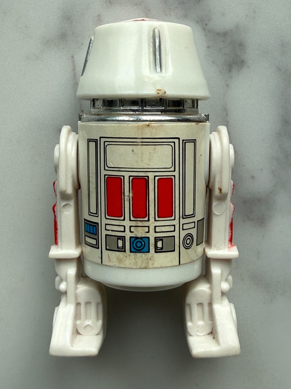 R5-D4 (Arfive-Defour) sold