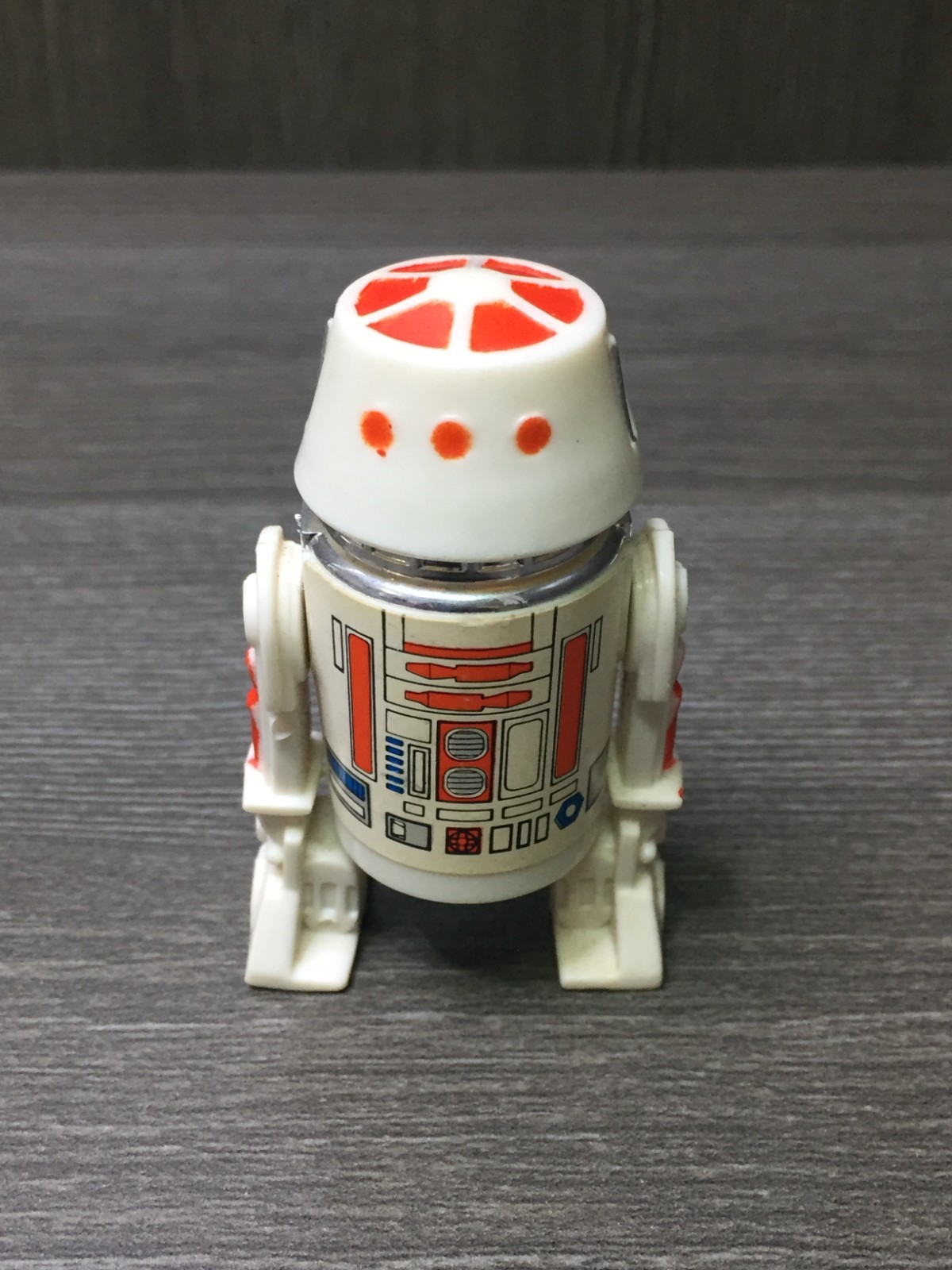 R5-D4 (Arfive-Defour) sold
