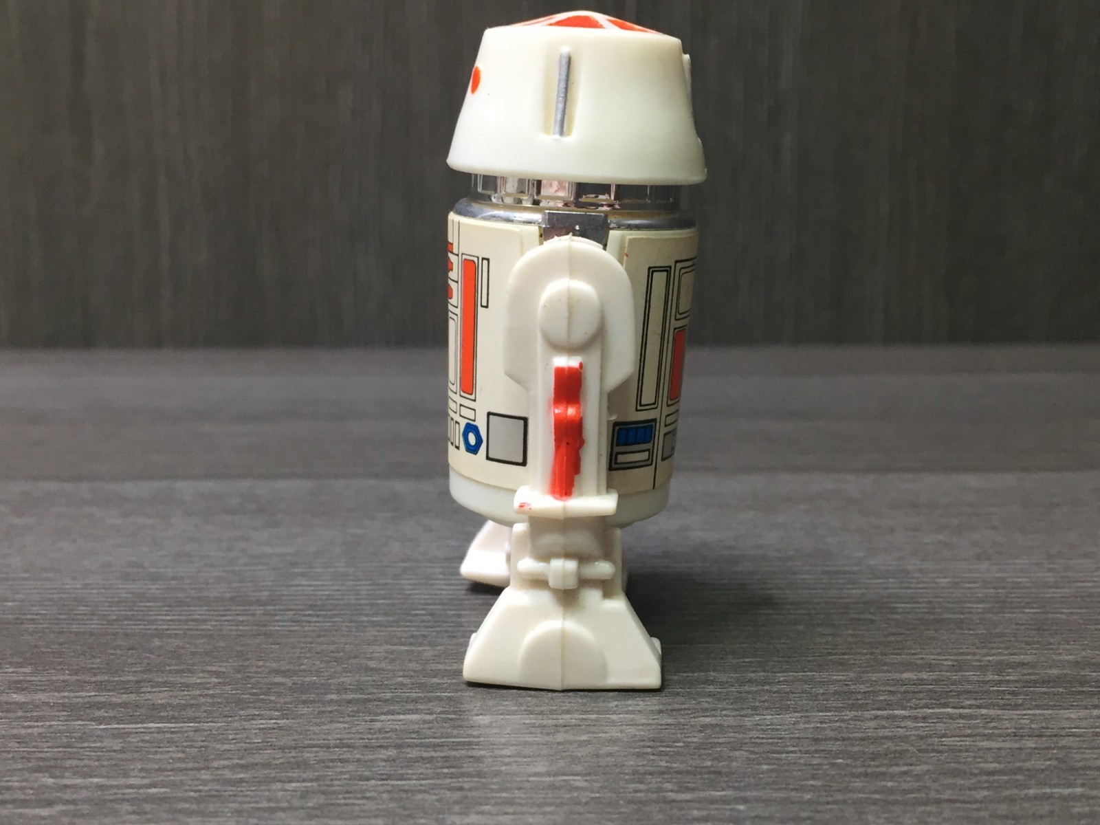 R5-D4 (Arfive-Defour) sold