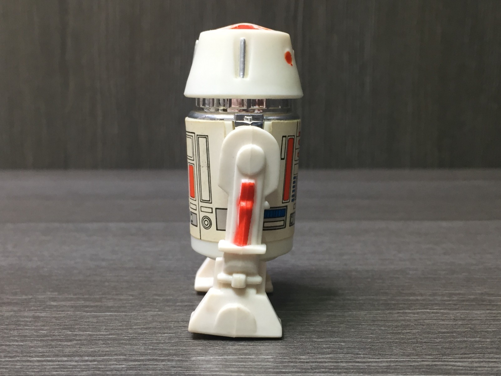 R5-D4 (Arfive-Defour) sold