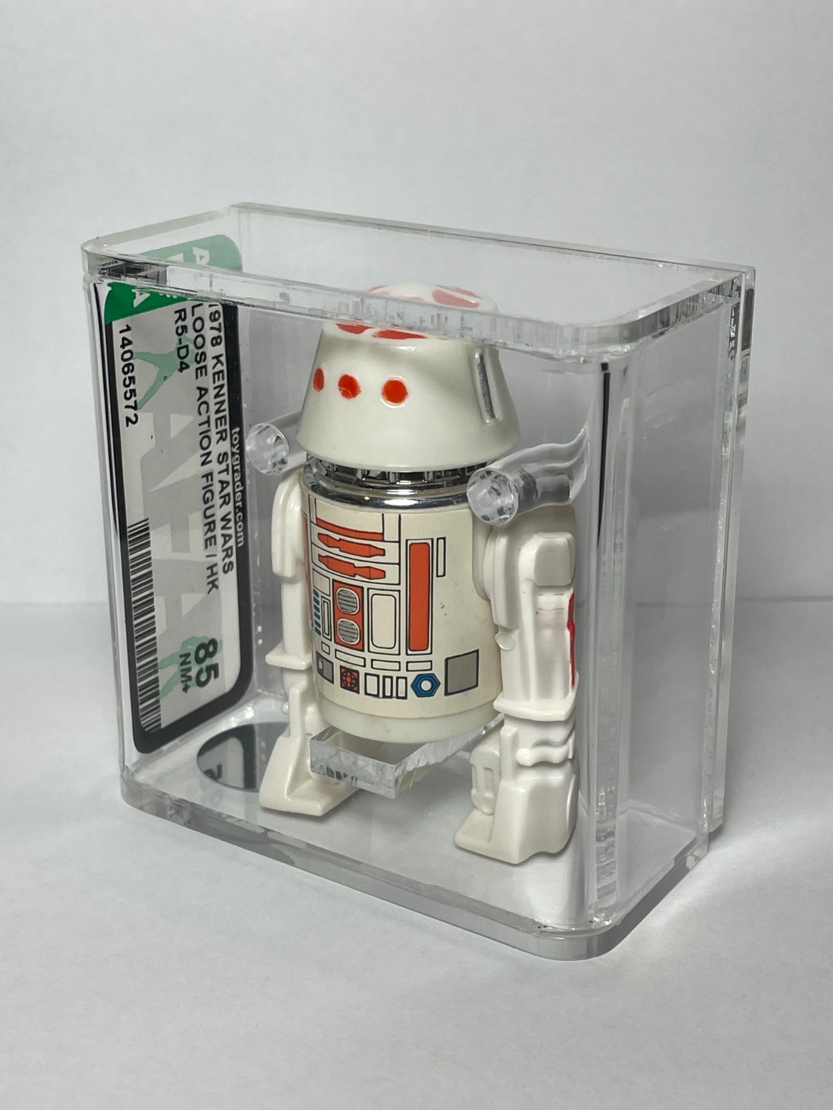 R5-D4 (Arfive-Defour) sold