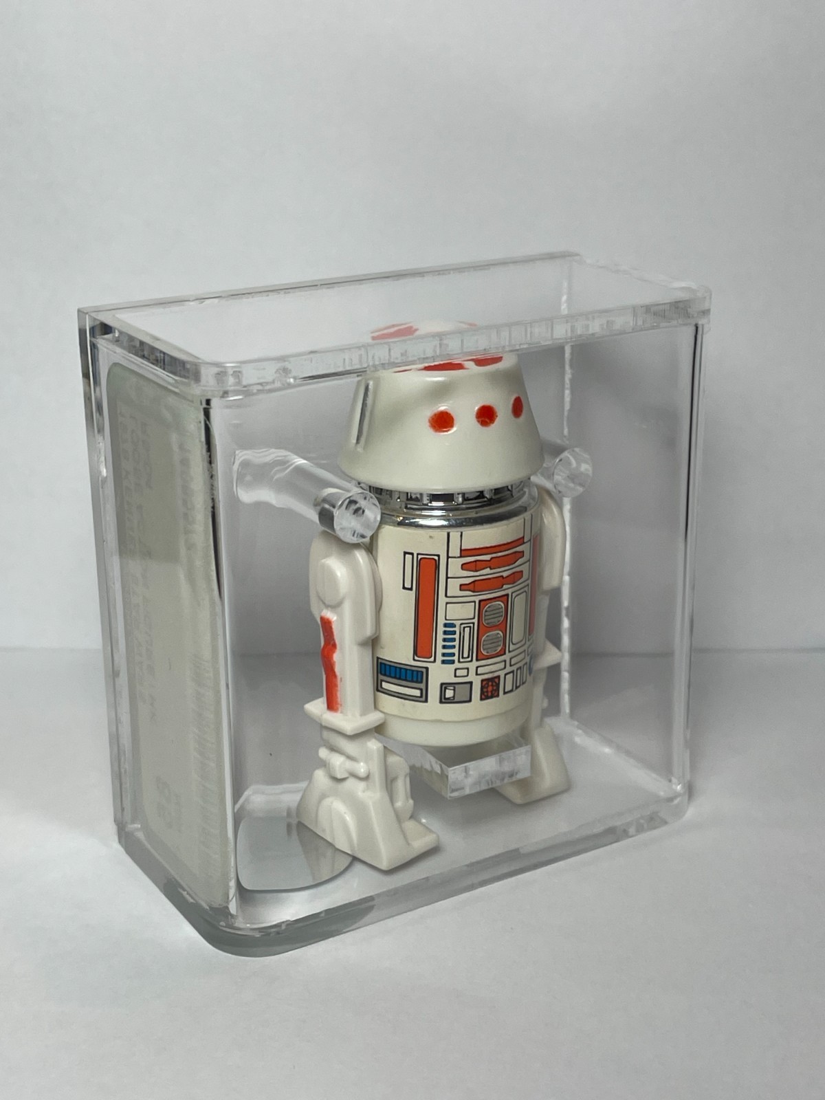 R5-D4 (Arfive-Defour) sold