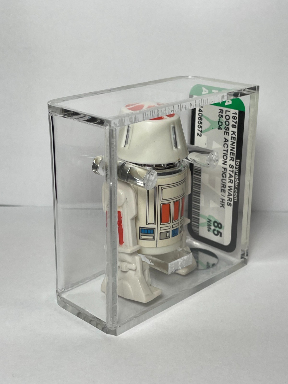 R5-D4 (Arfive-Defour) sold