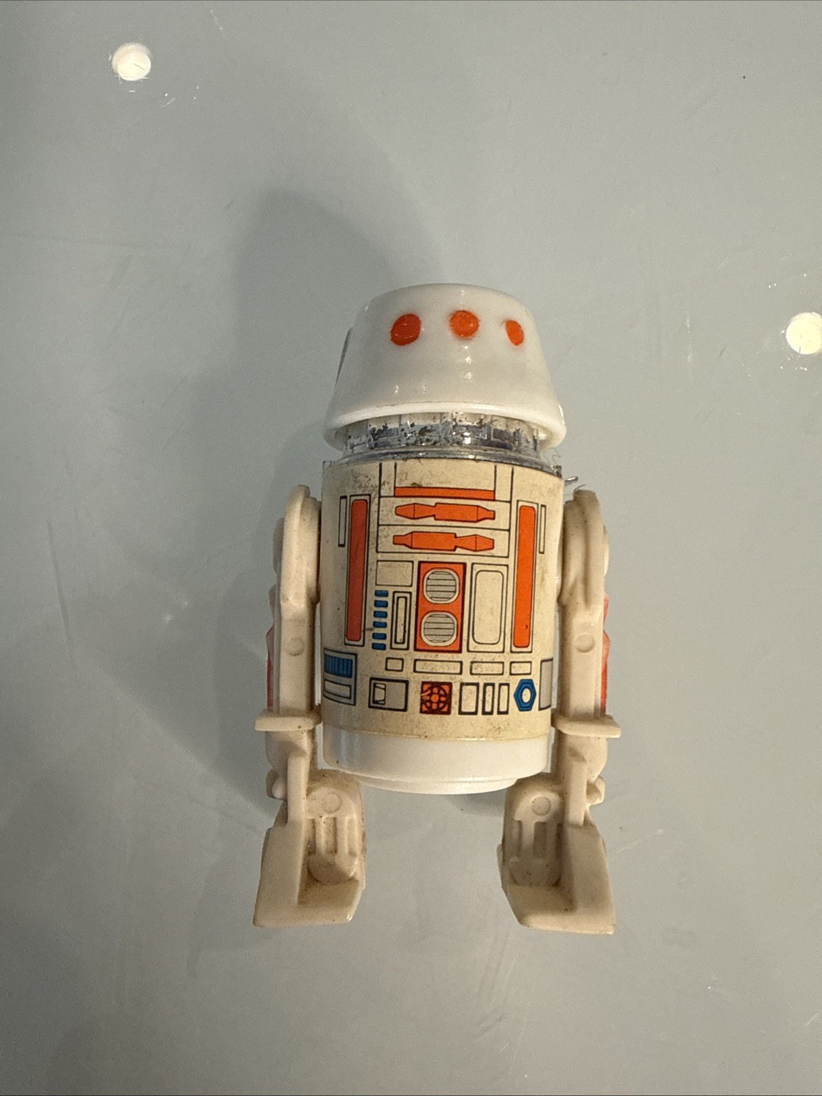 R5-D4 (Arfive-Defour) sold