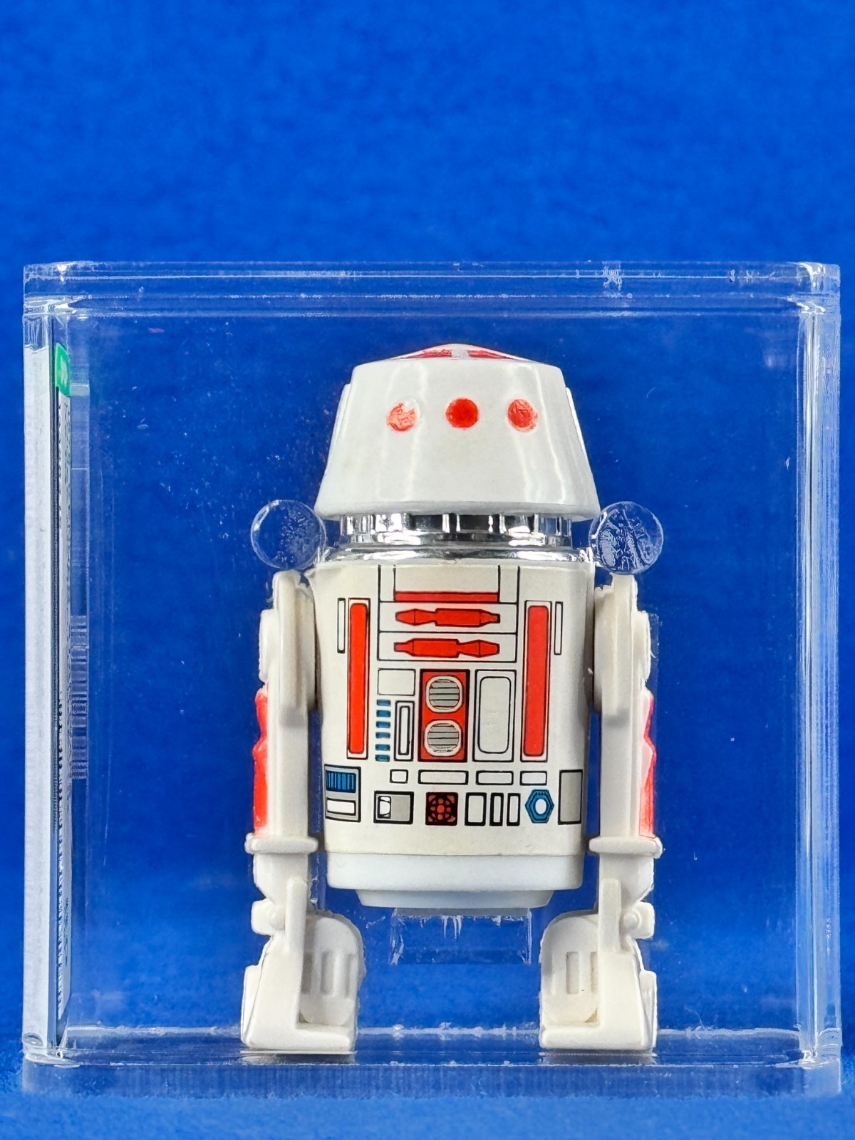 R5-D4 (Arfive-Defour) sold