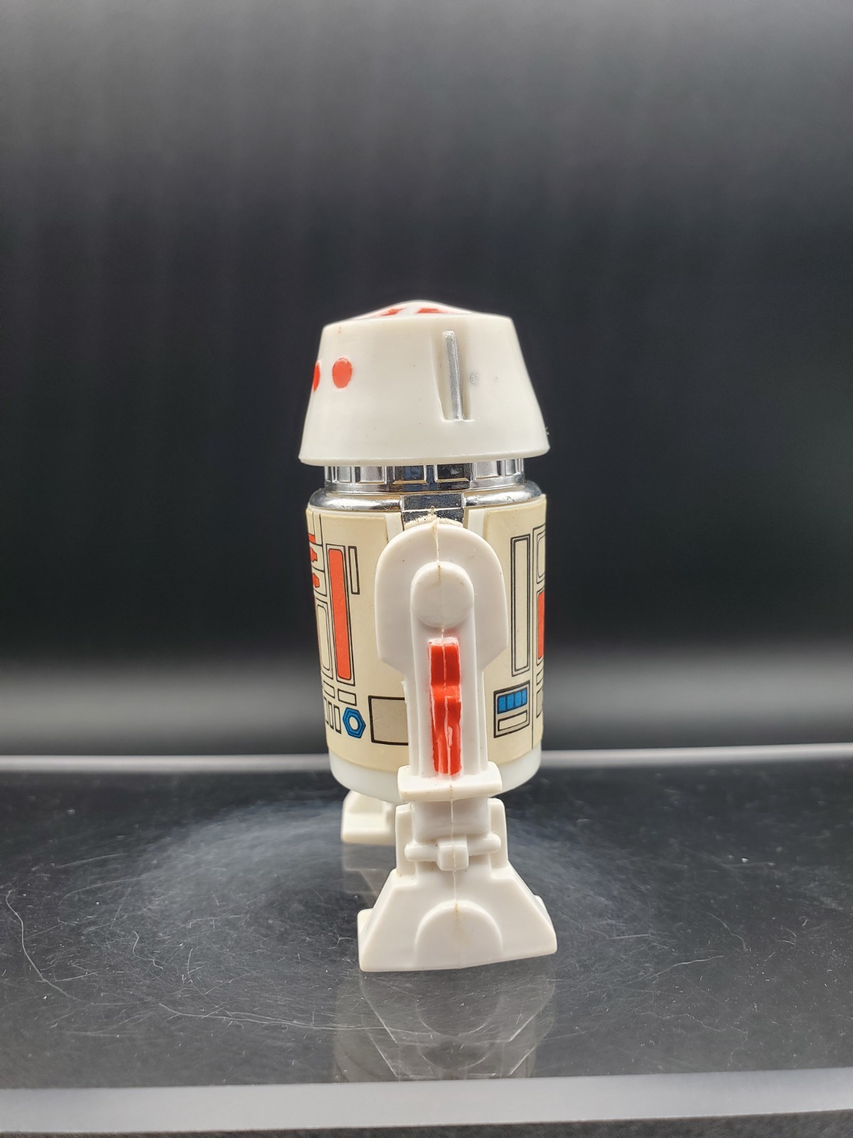 R5-D4 (Arfive-Defour) sold