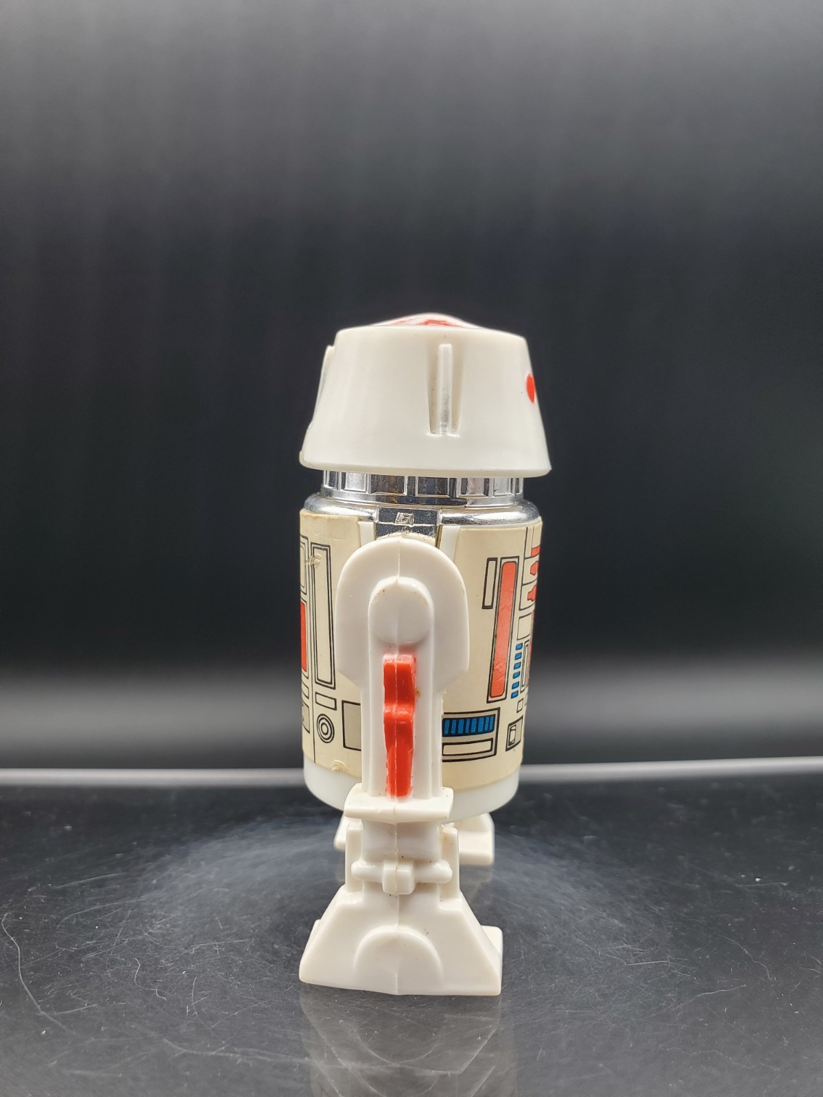 R5-D4 (Arfive-Defour) sold